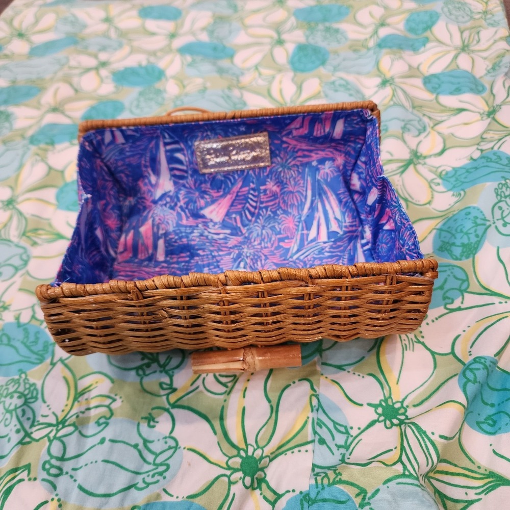 Lilly Pulitzer Rattan Wicker Clutch Case Toggle Sailabration Blue Coastal Prep